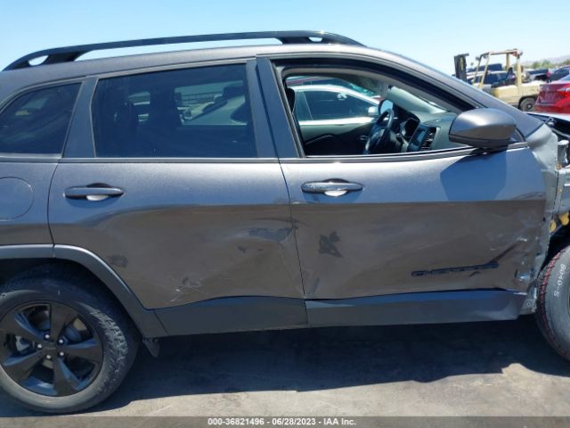 1C4PJMLB0MD168283 Jeep Cherokee Altitude