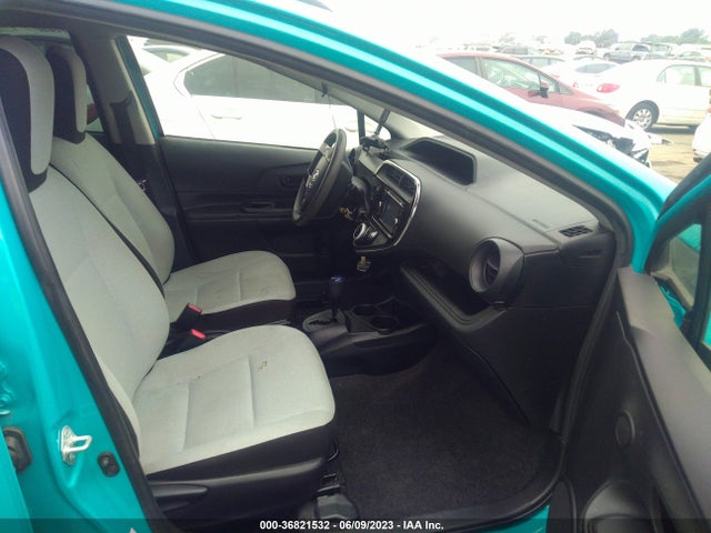 Toyota Prius C One/two/three/four 2018 JTDKDTB38J1600024 Image 6