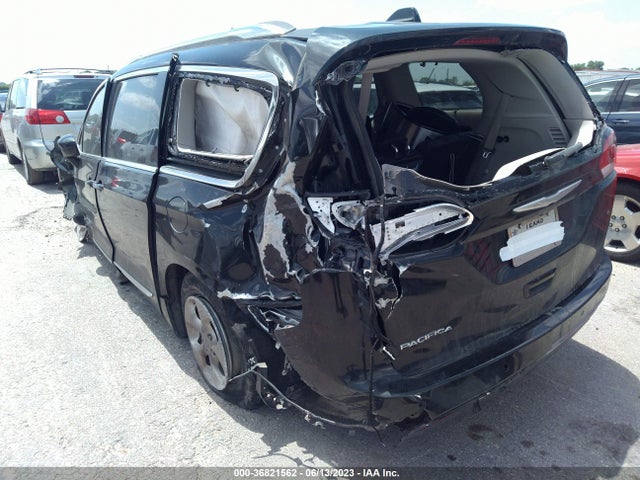2C4RC1EG4HR608762 Chrysler Pacifica Touring-l Plus