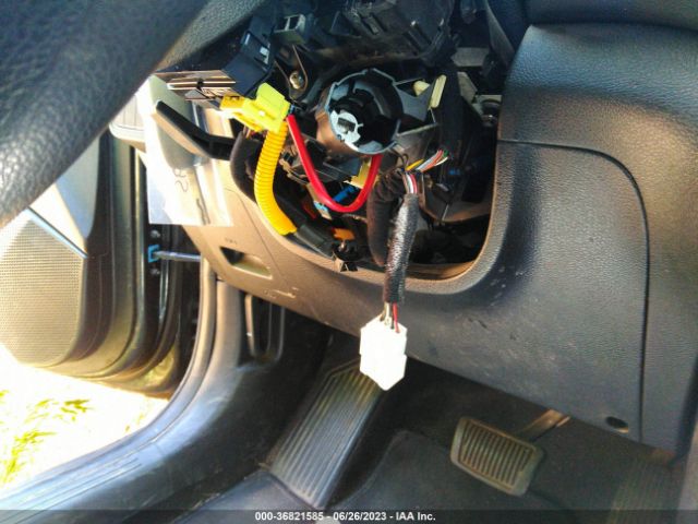 KNDJ23AU5L7086483 KIA SOUL LX