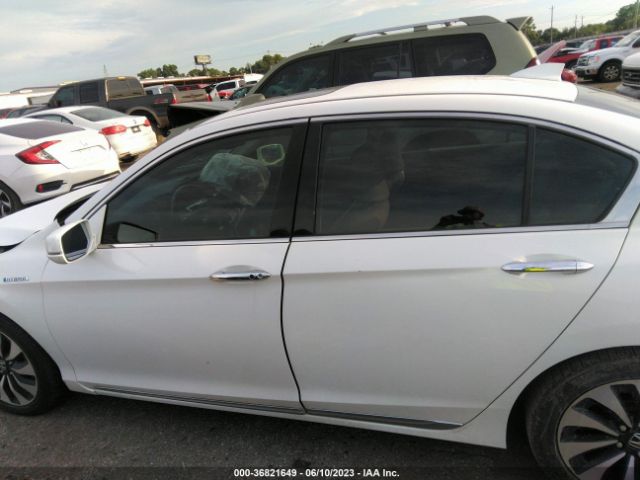 1HGCR6F74FA011761 Honda Accord Hybrid Touring