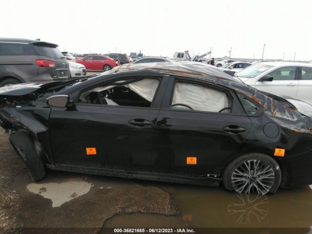 3KPF54ADXNE432890 KIA Forte Gt-line