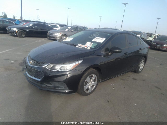 Chevrolet CRUZE LS 2016 1G1BC5SM8G7270634 Image 2