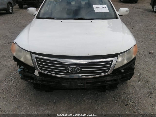 2009 KIA OPTIMA LX VIN: KNAGE228195307382