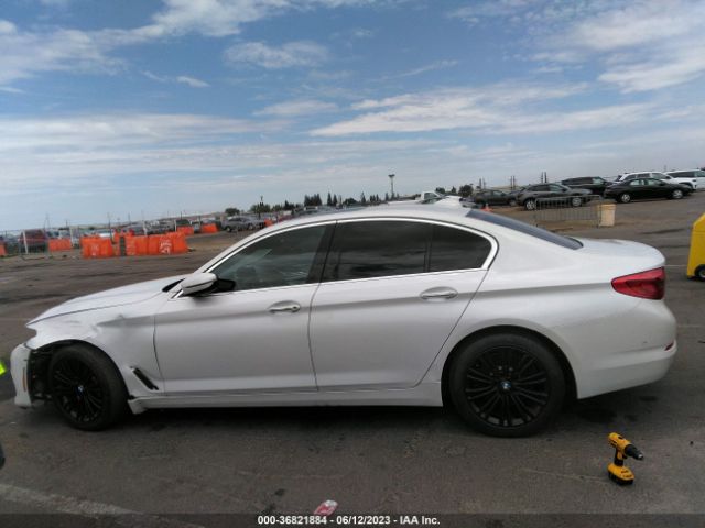 WBAJA5C34HG894766 BMW 5 Series 530i