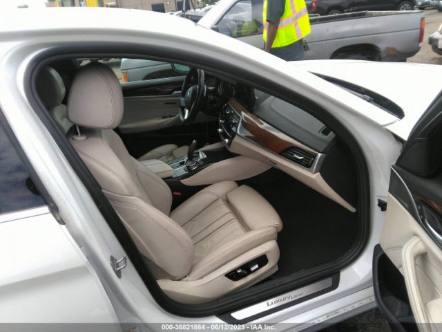 WBAJA5C34HG894766 BMW 5 Series 530i