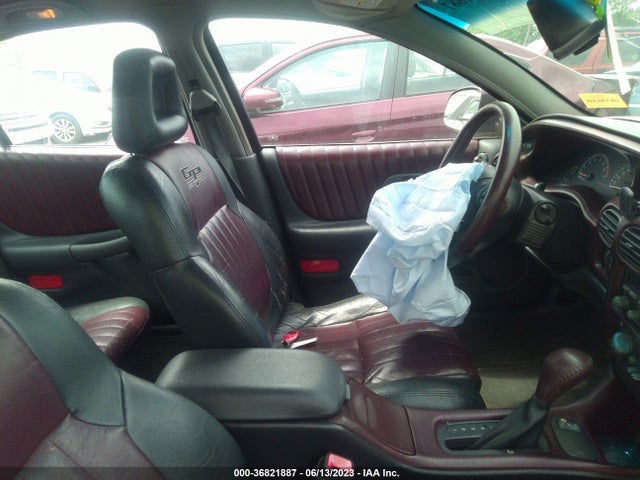 2002 PONTIAC GRAND PRIX GTP VIN: 1G2WR52152F176615