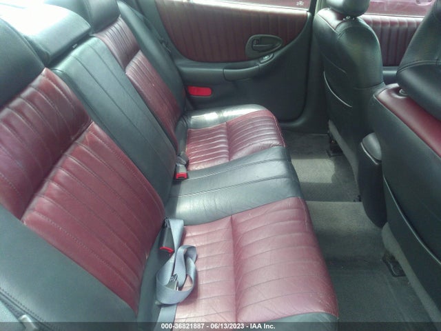 2002 PONTIAC GRAND PRIX GTP VIN: 1G2WR52152F176615