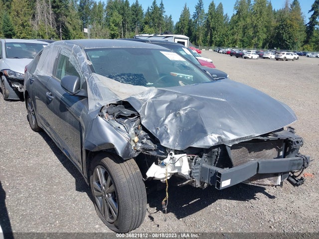 2018 5NPD84LF9JH311061 main image