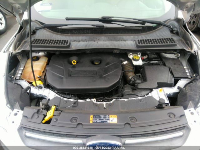 1FMCU0G90GUA54239 Ford ESCAPE SE