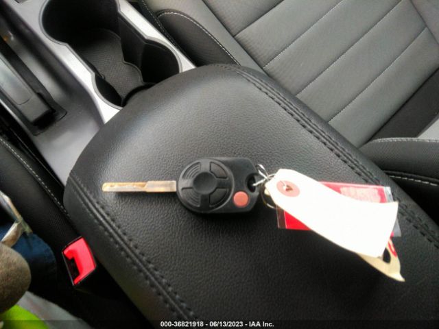 1FMCU0G90GUA54239 Ford ESCAPE SE