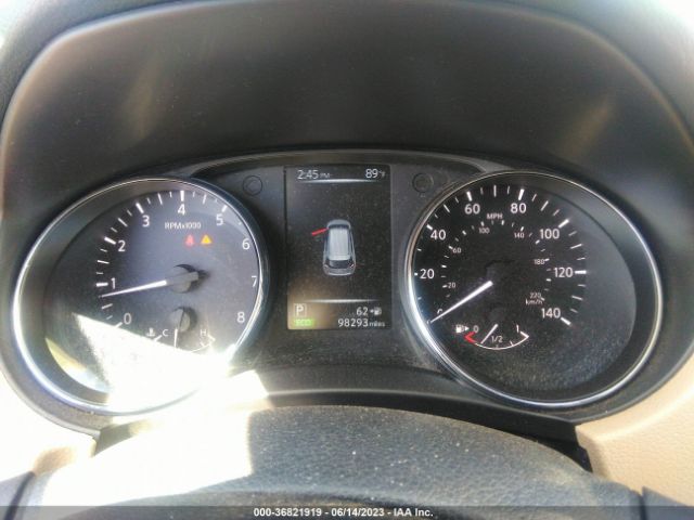 5N1AT2MV6HC828038 Nissan Rogue Sl