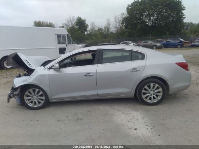 1G4GB5GR3EF259737 Buick Lacrosse Leather