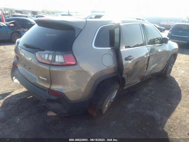 1C4PJLCX2KD318896 Jeep Cherokee Latitude