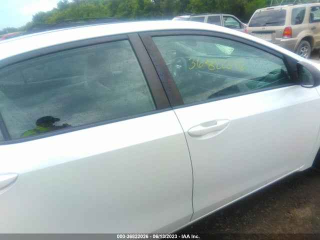 2016 TOYOTA COROLLA LE ECO VIN: 5YFBPRHE1GP479795
