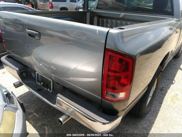 2005 DODGE RAM 1500 ST VIN: 1D7HA16K15J568893