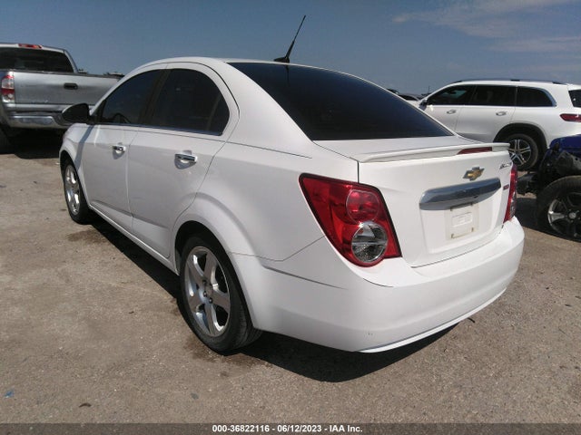 Chevrolet SONIC LTZ 2014 1G1JE5SB2E4100028 Image 4