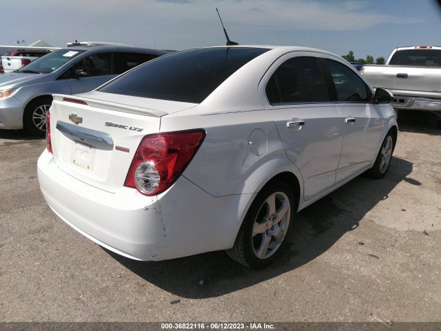 Chevrolet SONIC LTZ 2014 1G1JE5SB2E4100028 Image 5