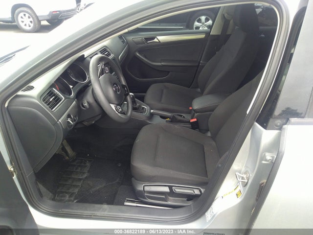 3VWD17AJ7FM275060 Volkswagen Jetta Sedan 1.8t Se