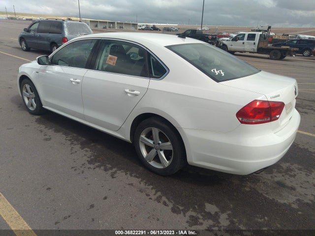 1VWAS7A34FC094646 Volkswagen Passat 1.8t Limited Edition