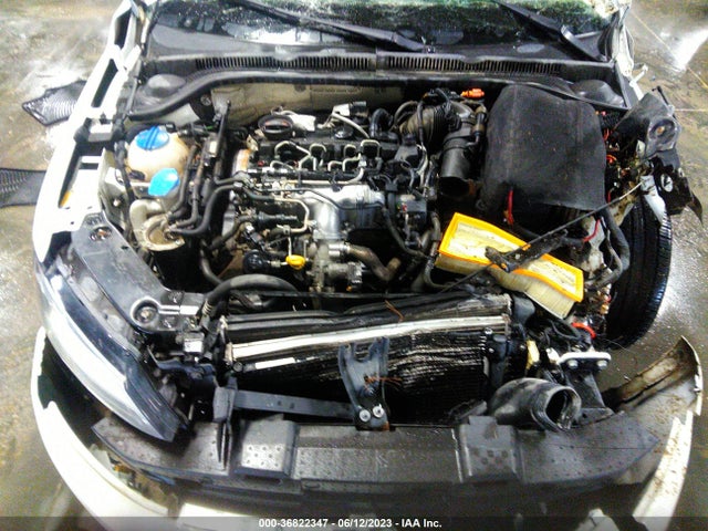 3VWLL7AJ0EM380799 Volkswagen Jetta Sedan Tdi W/premium/nav