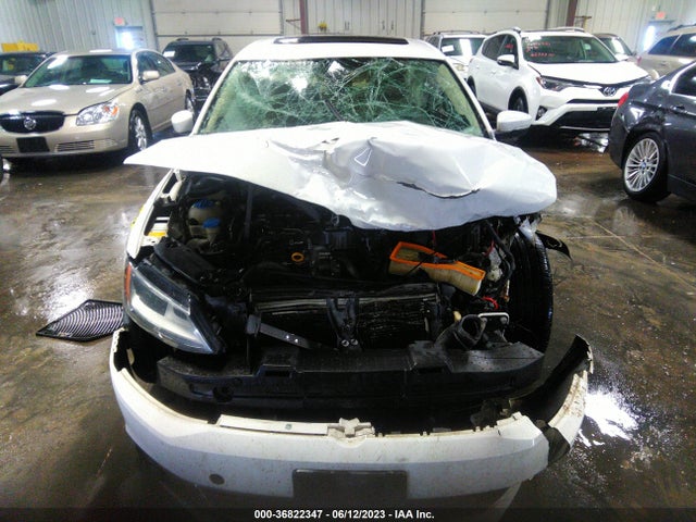 3VWLL7AJ0EM380799 Volkswagen Jetta Sedan Tdi W/premium/nav
