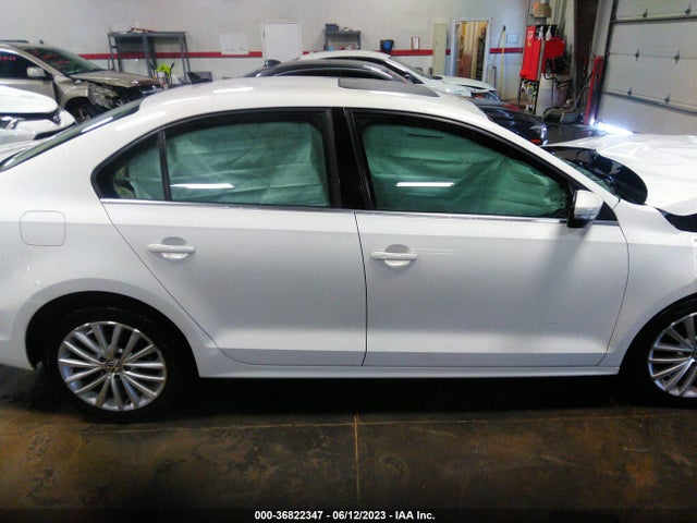 3VWLL7AJ0EM380799 Volkswagen Jetta Sedan Tdi W/premium/nav