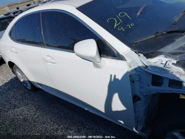JTHBW1GGXE2062869 Lexus Es 300h Hybrid