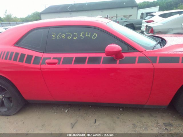 2C3CDZAG7FH706666 Dodge Challenger Sxt