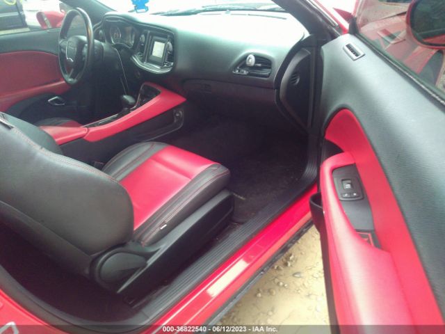 2C3CDZAG7FH706666 Dodge Challenger Sxt