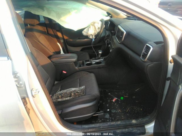 KNDPMCAC2L7650943 KIA Sportage Lx