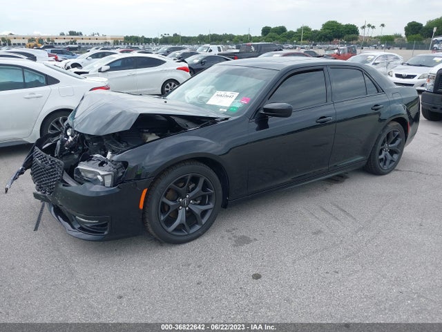 2C3CCAAG2LH225319 Chrysler 300 Touring L