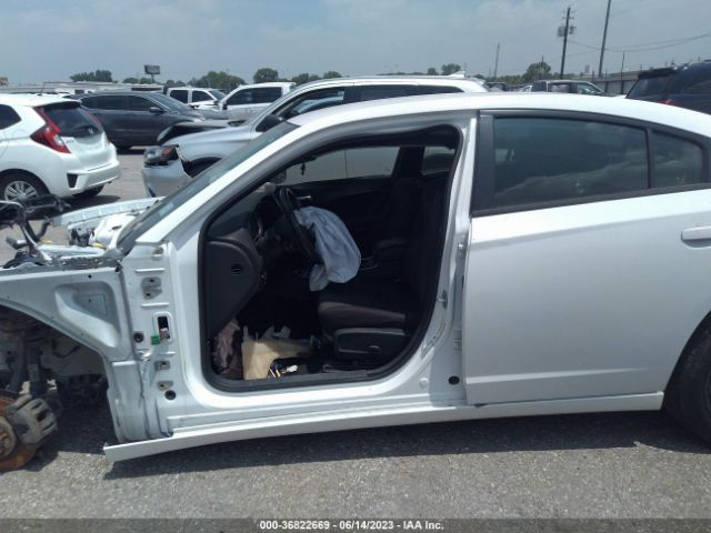 2C3CDXBG4FH856544 Dodge Charger Se