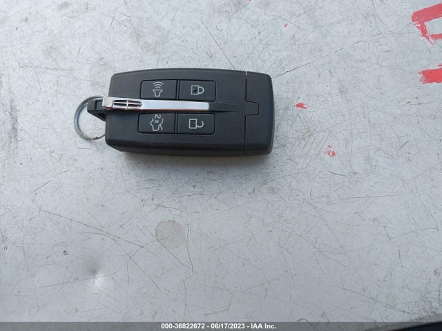 2011 LINCOLN MKS VIN: 1LNHL9DR4BG602249