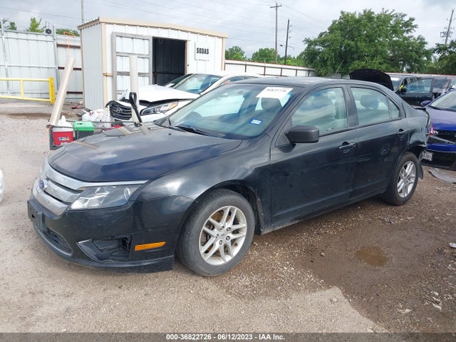 2011 FORD FUSION S VIN: 3FAHP0GA2BR291820