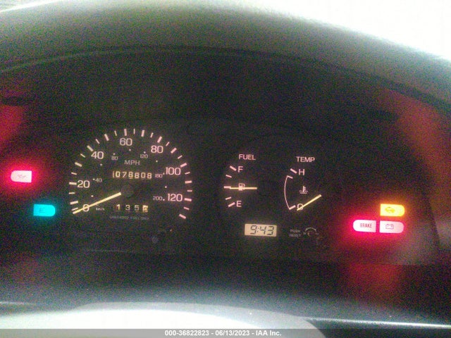 1993 NISSAN SENTRA E/XE VIN: 1N4EB31P0PC816332