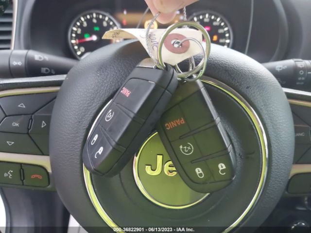 ZACCJBDB7HPE85700 Jeep Renegade Limited