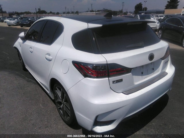 JTHKD5BH9F2232752 Lexus Ct 200h Hybrid