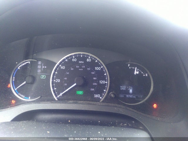 JTHKD5BH9F2232752 Lexus Ct 200h Hybrid