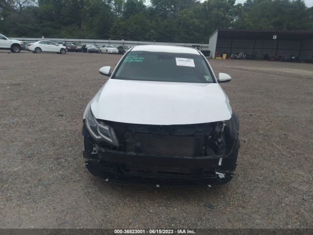 5XXGT4L38KG305556 KIA Optima Lx