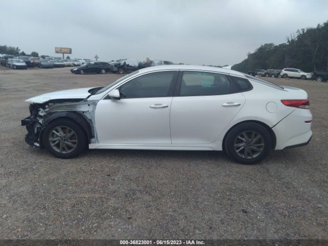 5XXGT4L38KG305556 KIA Optima Lx