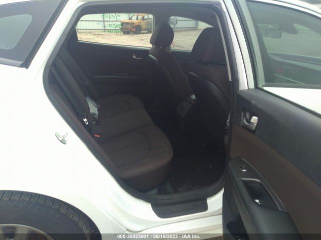 5XXGT4L38KG305556 KIA Optima Lx