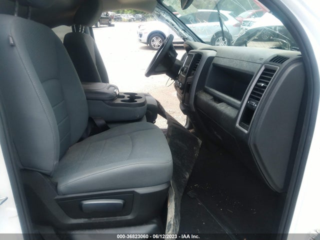 1C6RR6FG2JS341644 RAM 1500 Tradesman