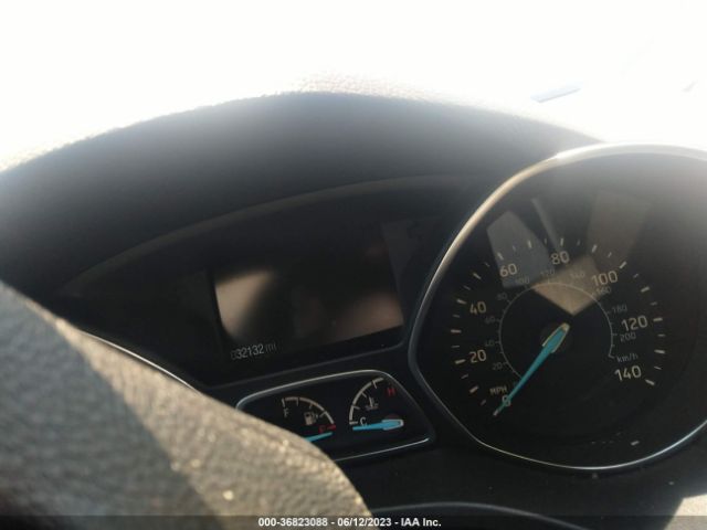 1FMCU0GD0KUA52603 Ford ESCAPE SE