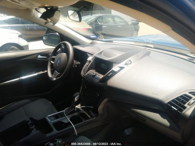 1FMCU0GD0KUA52603 Ford ESCAPE SE