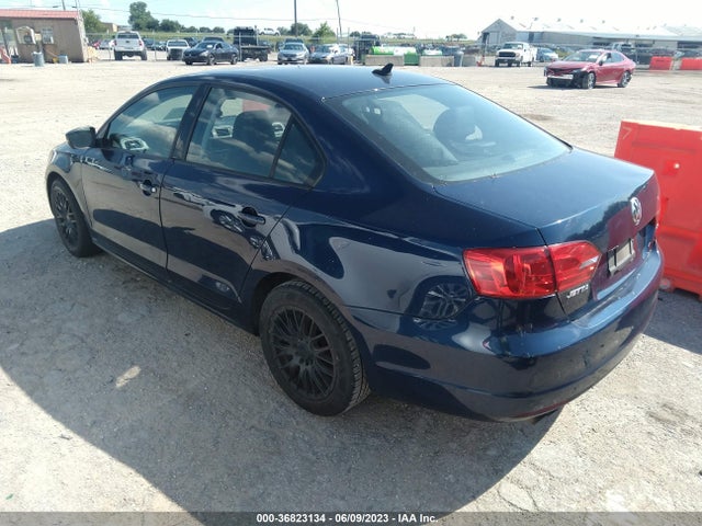 3VWD17AJ5EM406680 Volkswagen Jetta Sedan Se