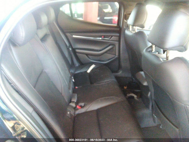 2023 MAZDA MAZDA3 HATCHBACK 2.5 S PREFERRED VIN: JM1BPALM8P1607647