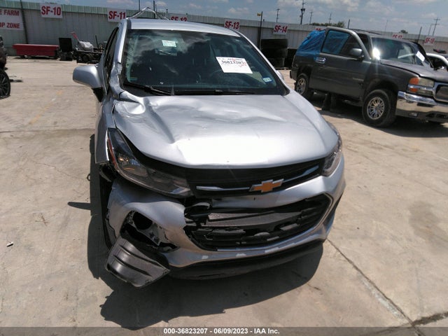 Chevrolet TRAX LS 2020 3GNCJKSB6LL163724 Image 4