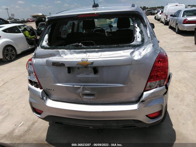 Chevrolet TRAX LS 2020 3GNCJKSB6LL163724 Image 16