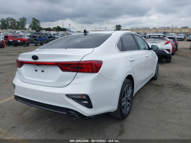 3KPF54AD5ME388232 KIA FORTE EX